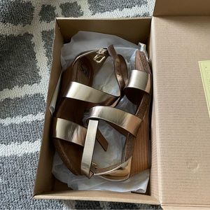 Vita gold wedge sandals